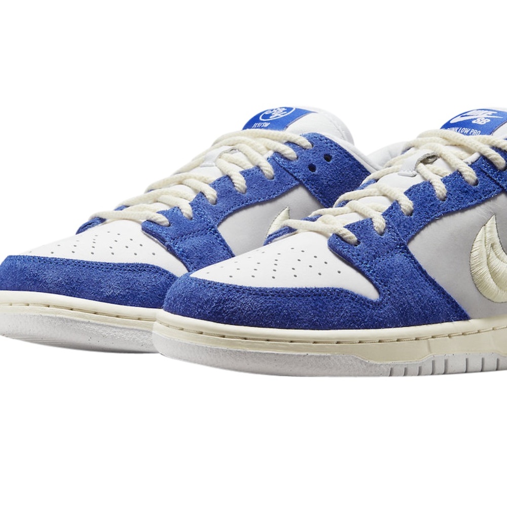 Nike SB dunks low x Fly streetwear Gardenia